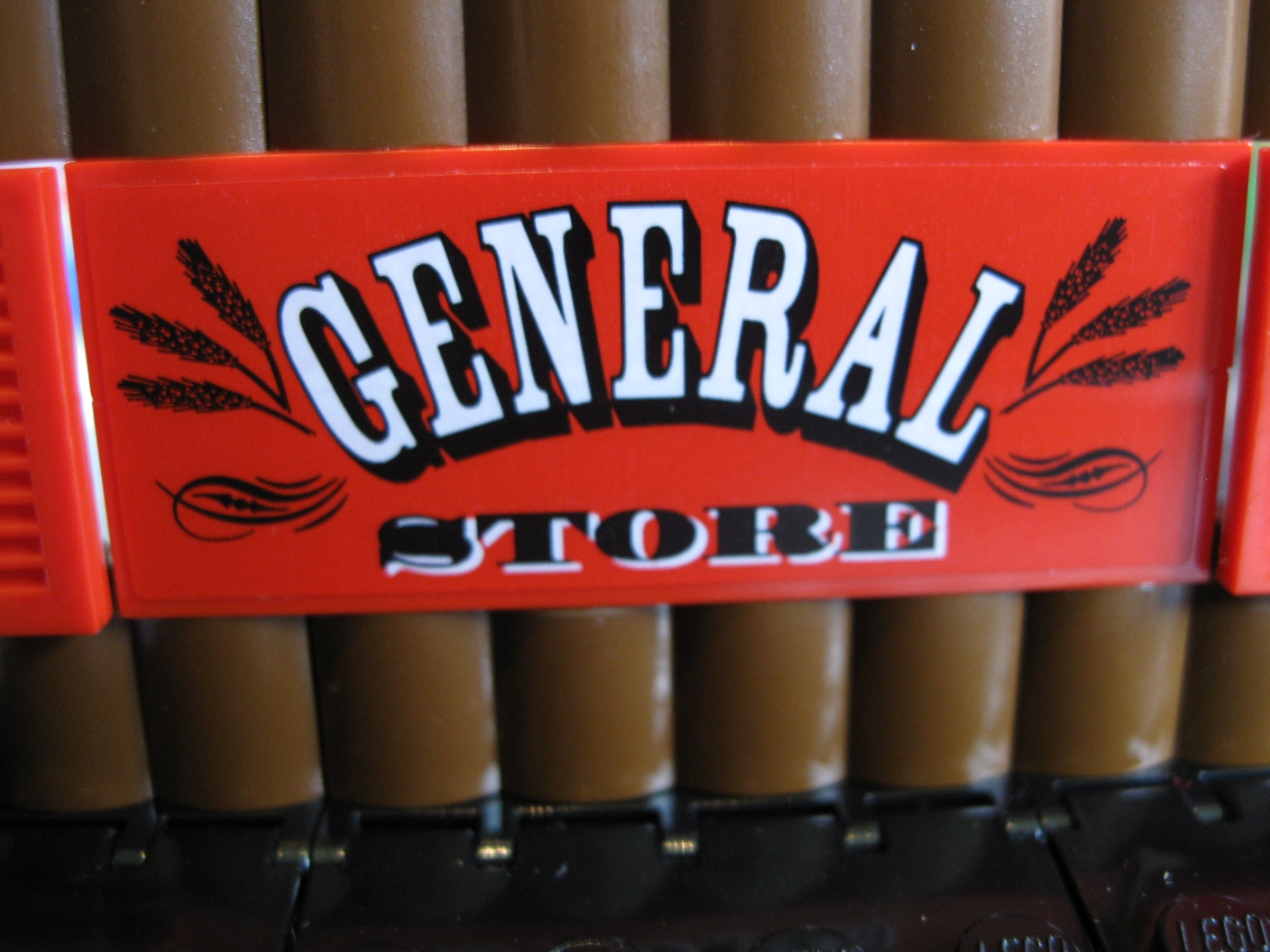 6765generalstoreclose2.jpg