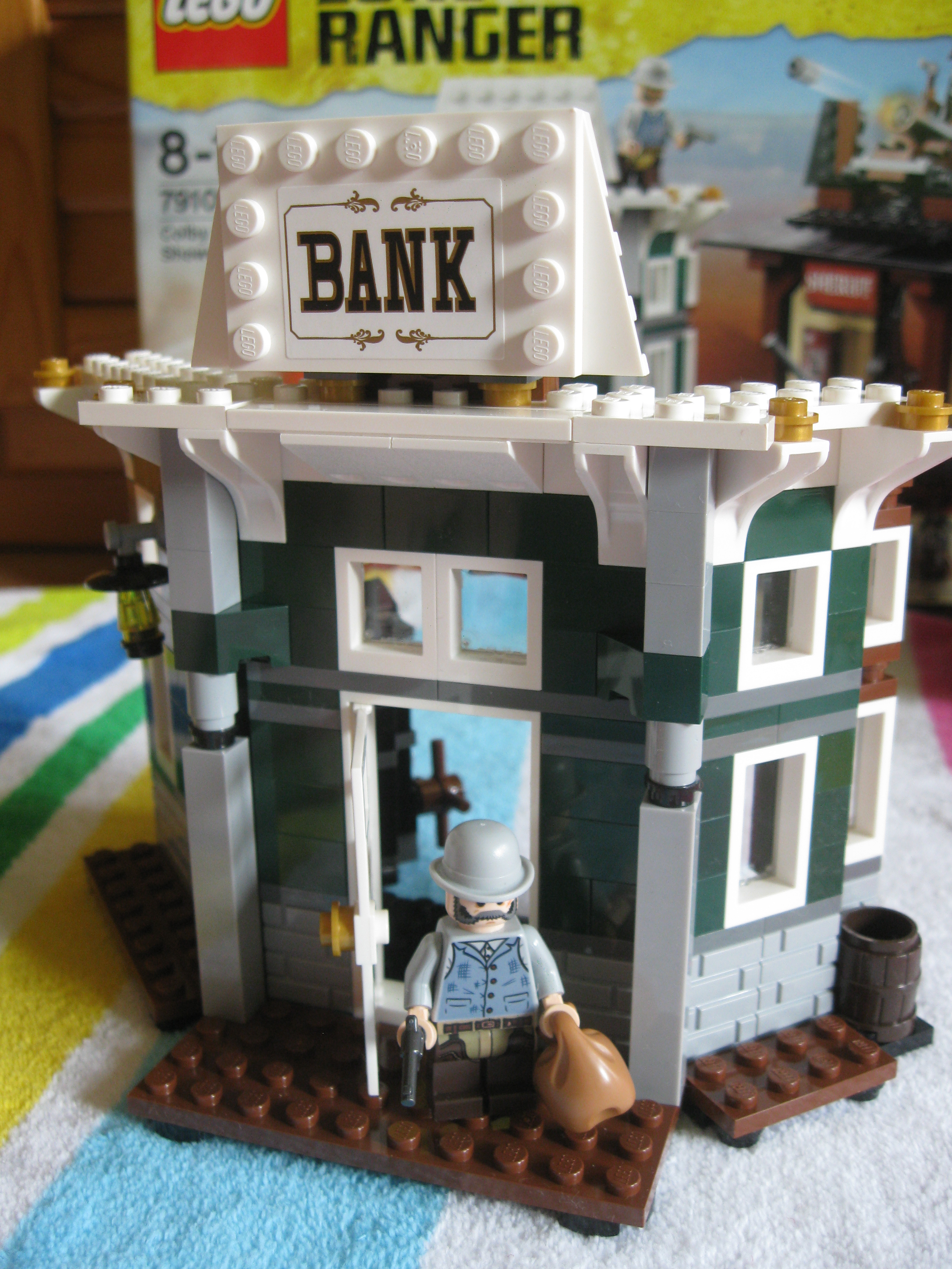 79109bank10.jpg