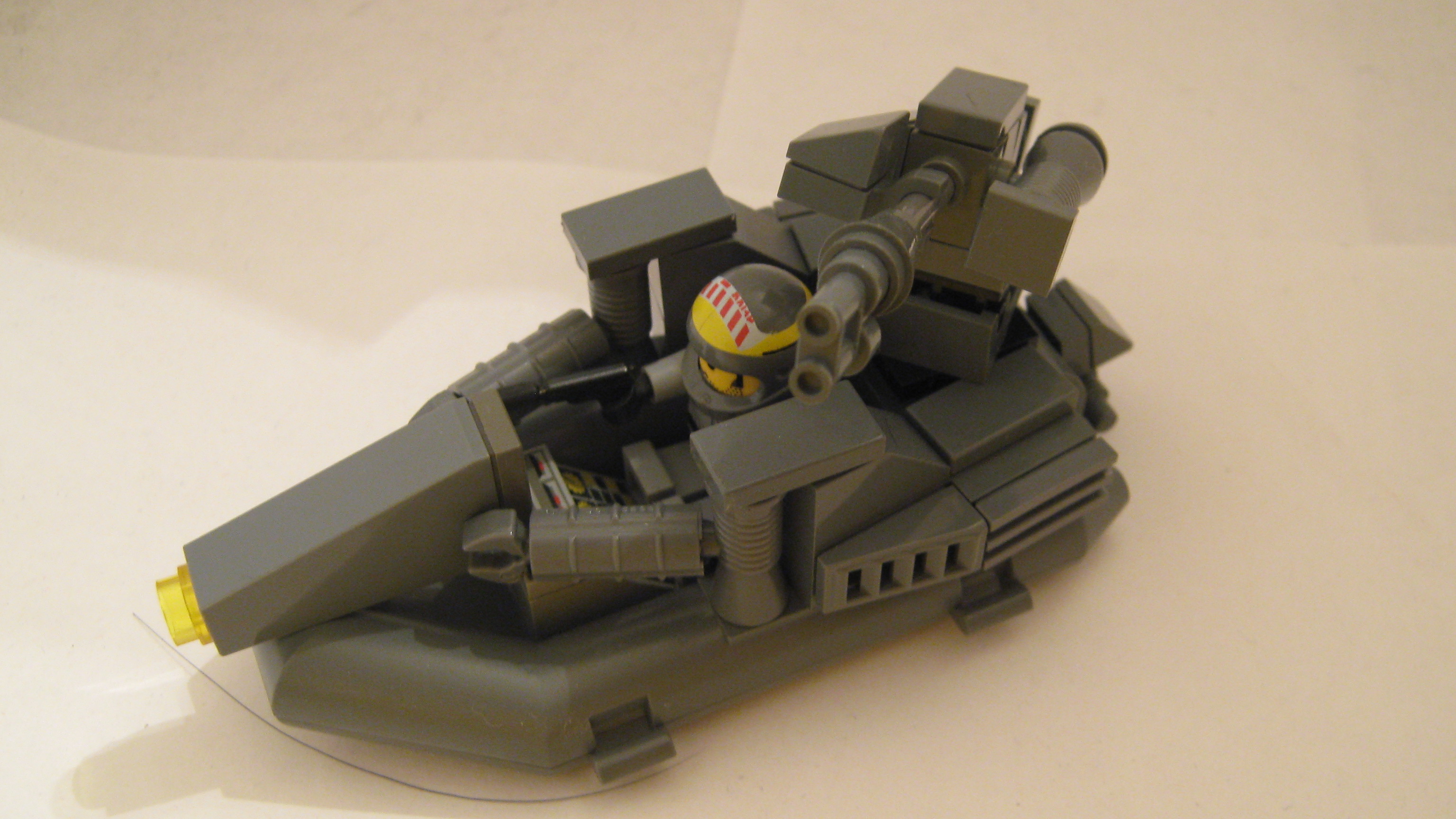 the_raptor_class_combat_boat_001.jpg