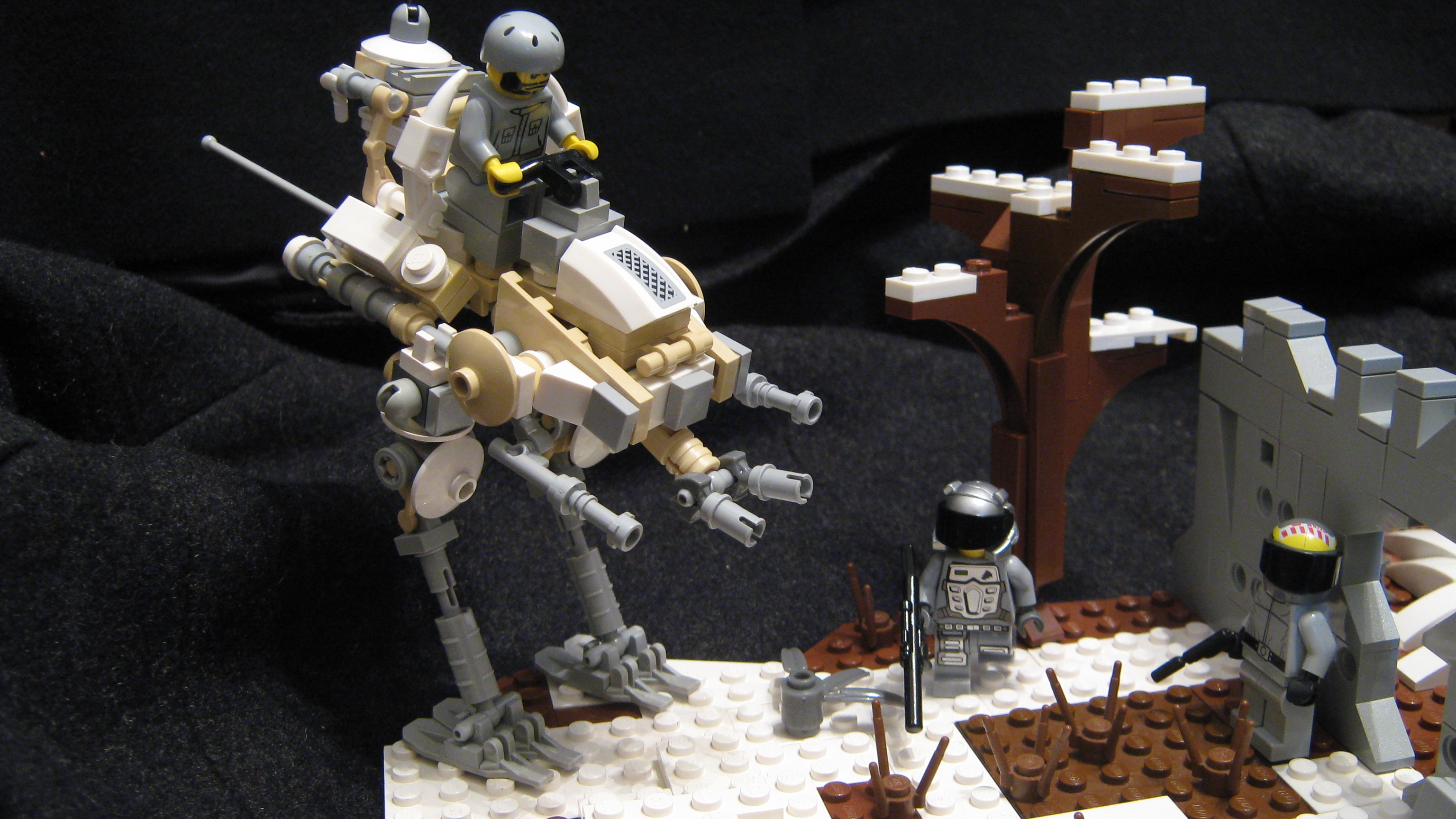 the_hx400_scout_walker_012.jpg