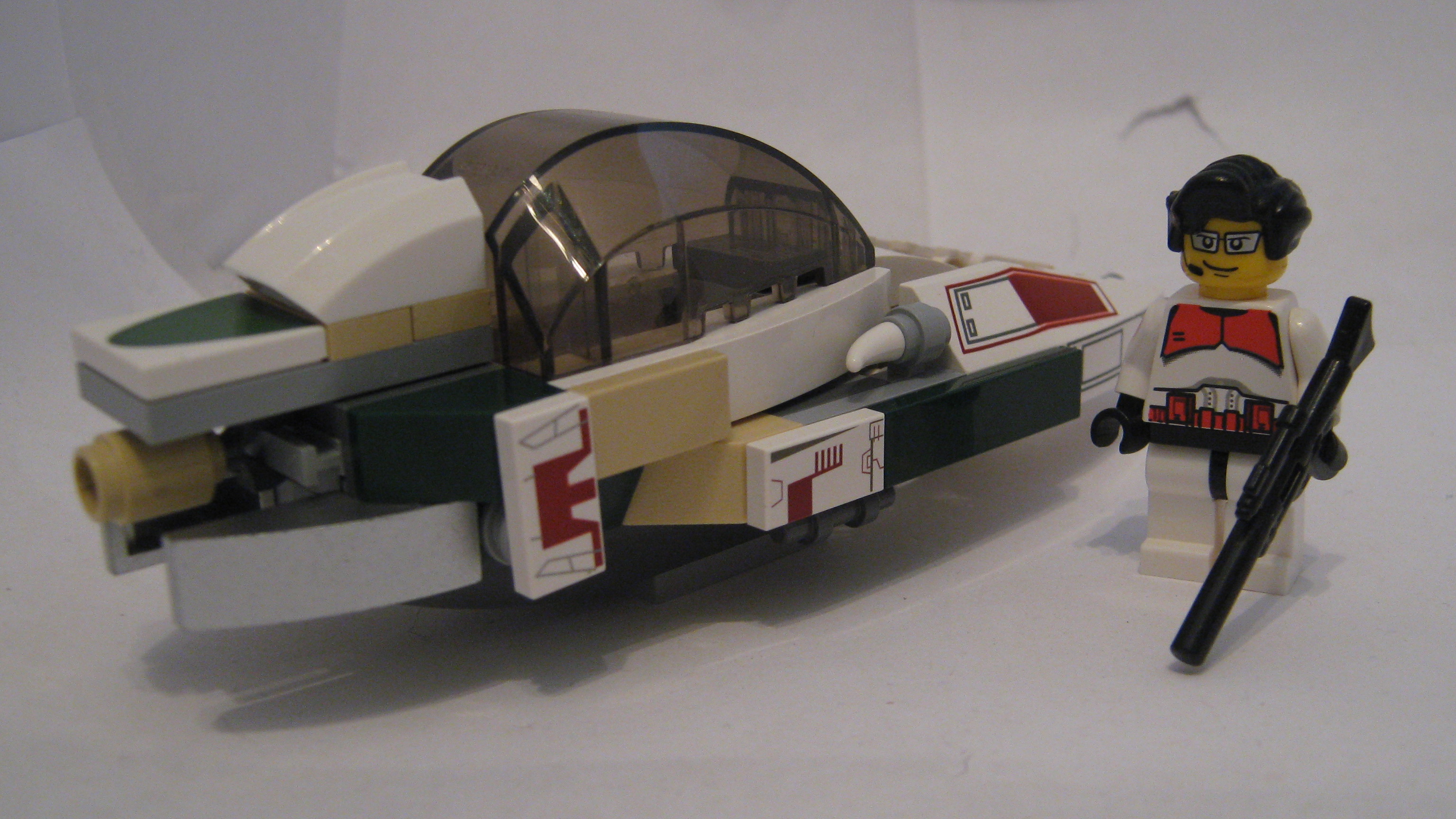 the_iron_bolt_combat_speeder_003.jpg