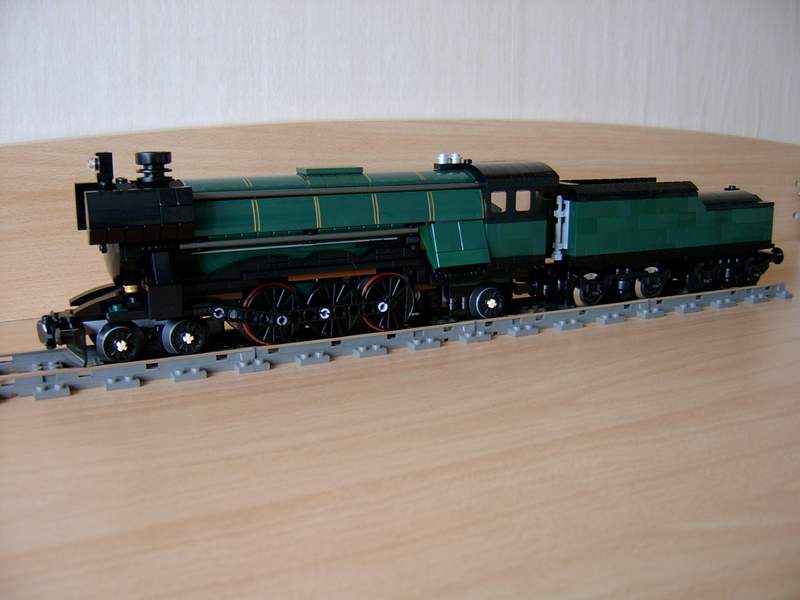 10194with9vtender.jpg