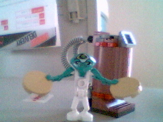 alienandpancakes.jpg