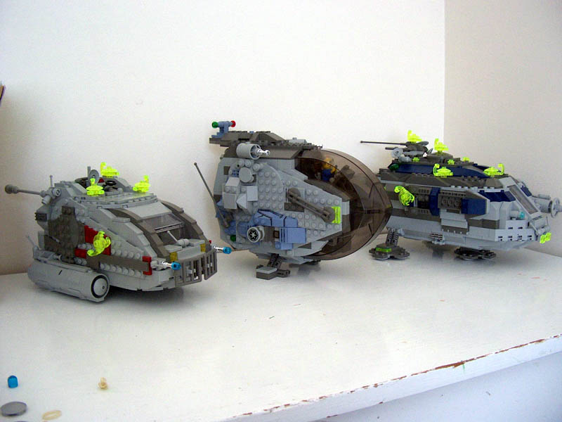 spaceships.jpg