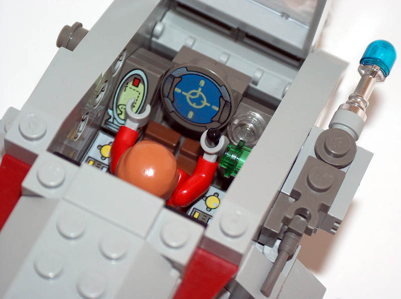 06-wp-pilot.cockpit.jpg