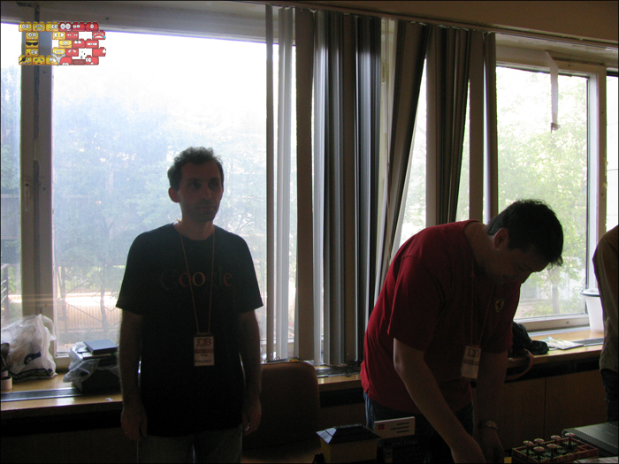 photohunt_hor_and_zeek.jpg