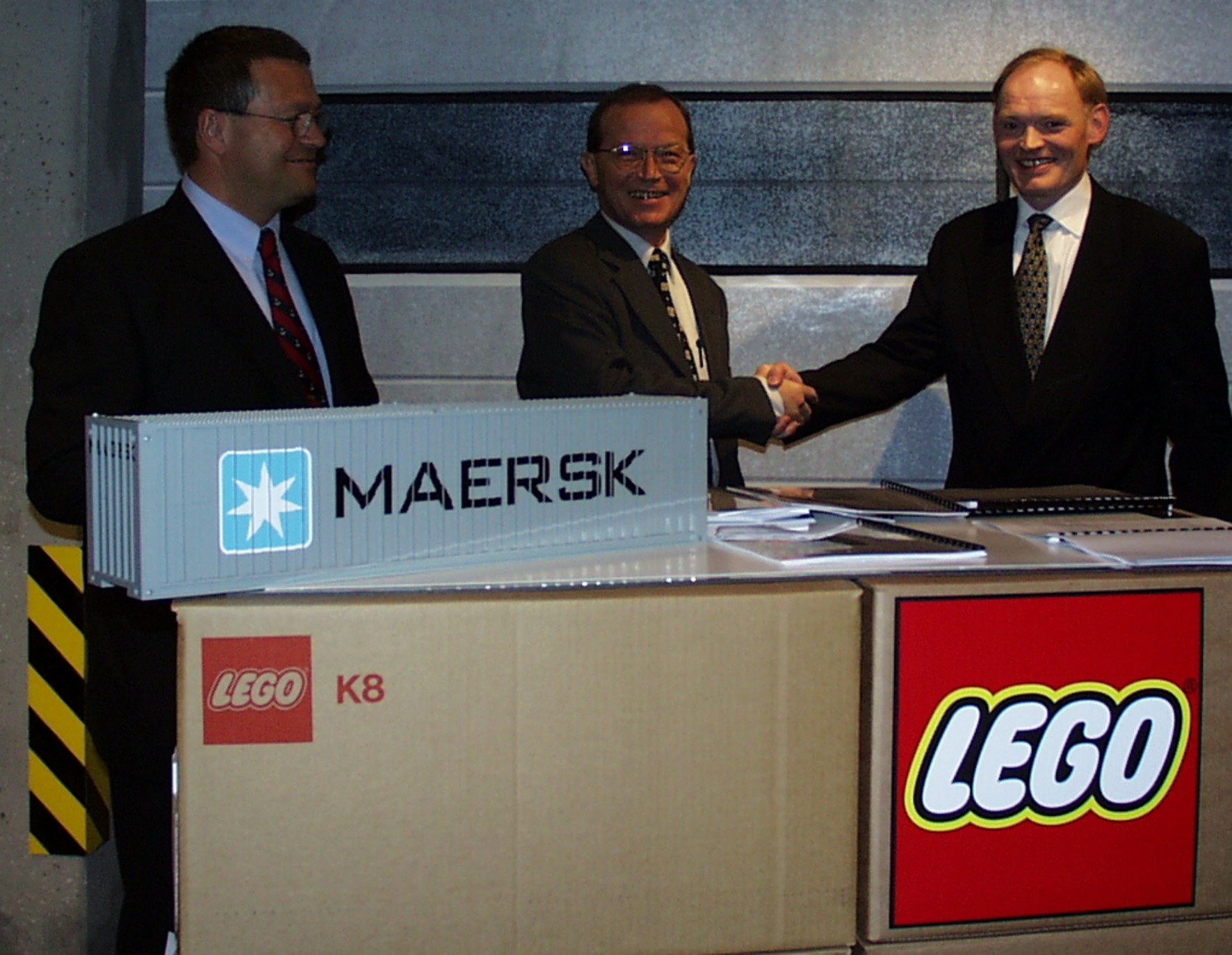 legomaersk150cm.jpg