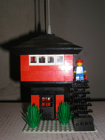 yardtower02.jpg