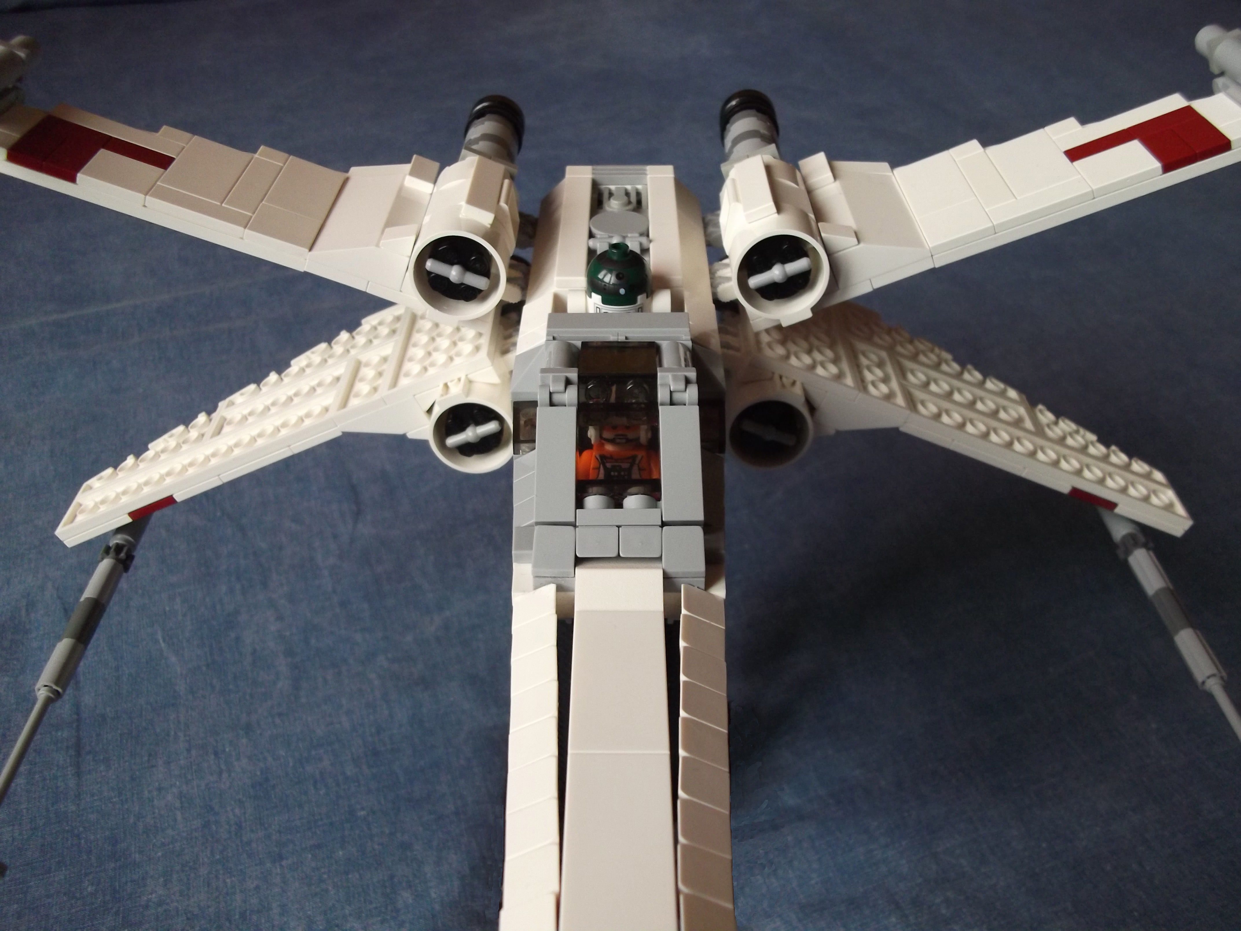 7_-_x-wing7_2de_mouture.jpg