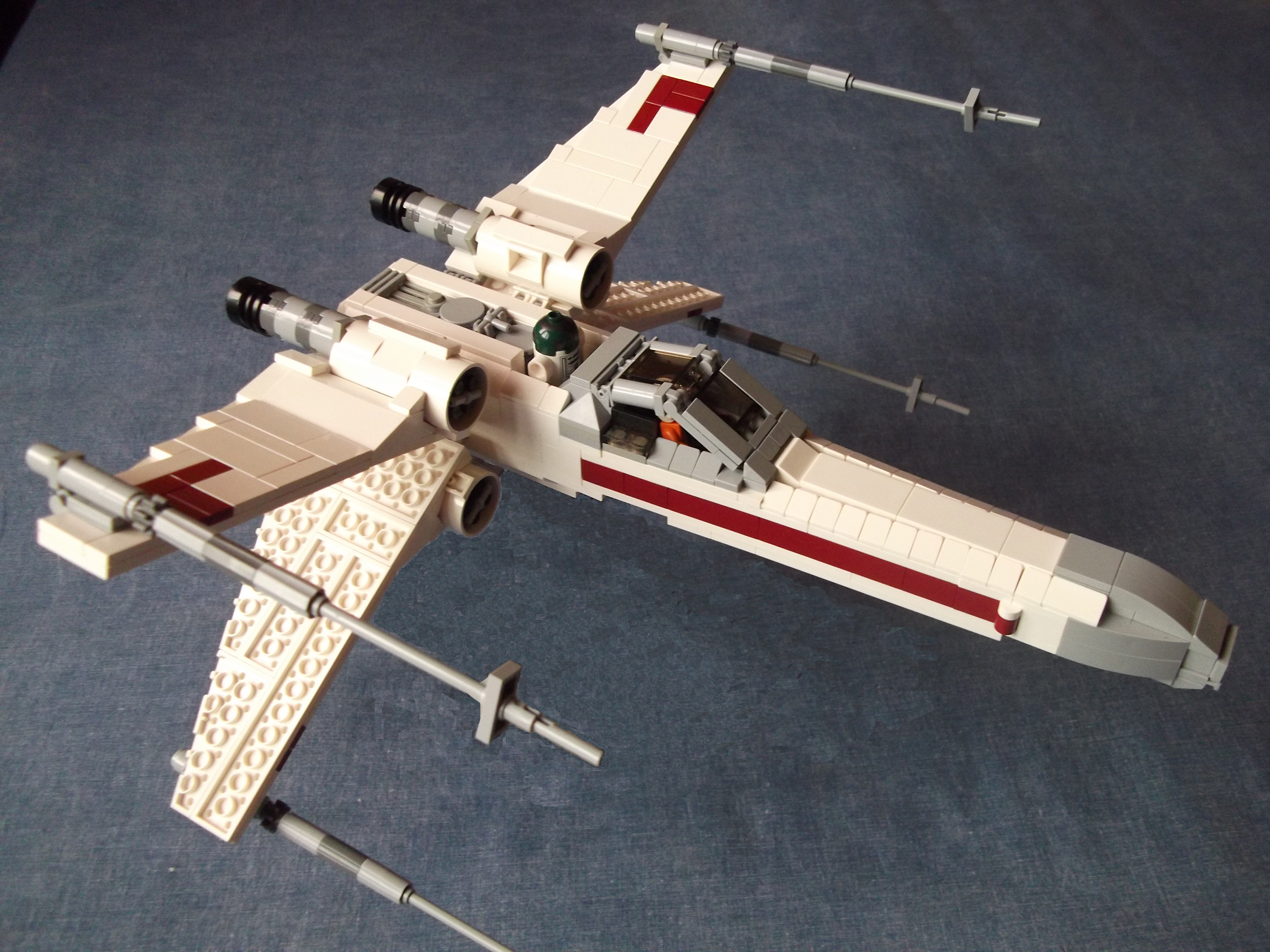 9_-_x-wing9_2de_mouture.jpg