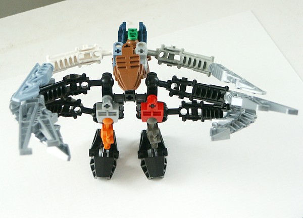 lego-bionicletype-008-4.jpg