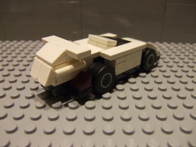 whiteracer02.jpg