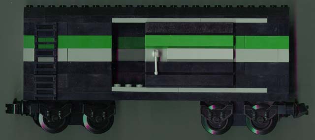 blkgrnboxcarside1.jpg