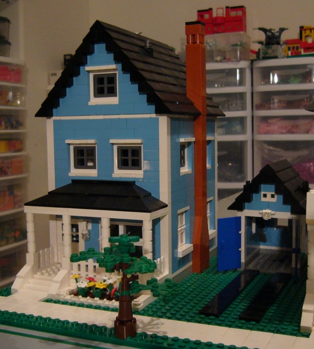 house_mearskblue1.jpg