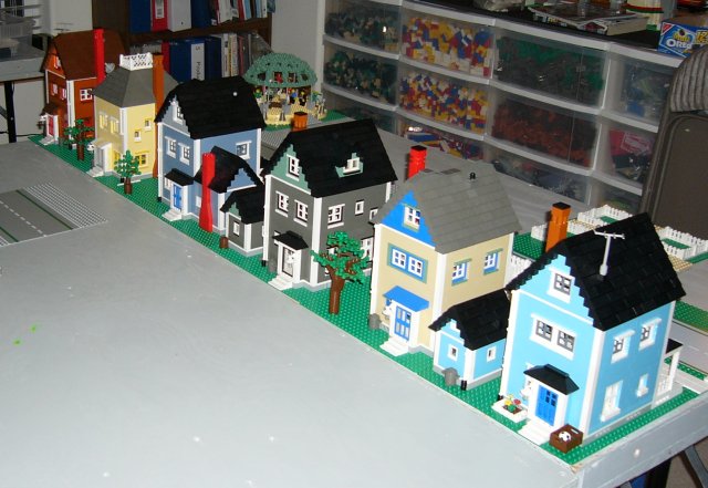house_wholestrear2.jpg