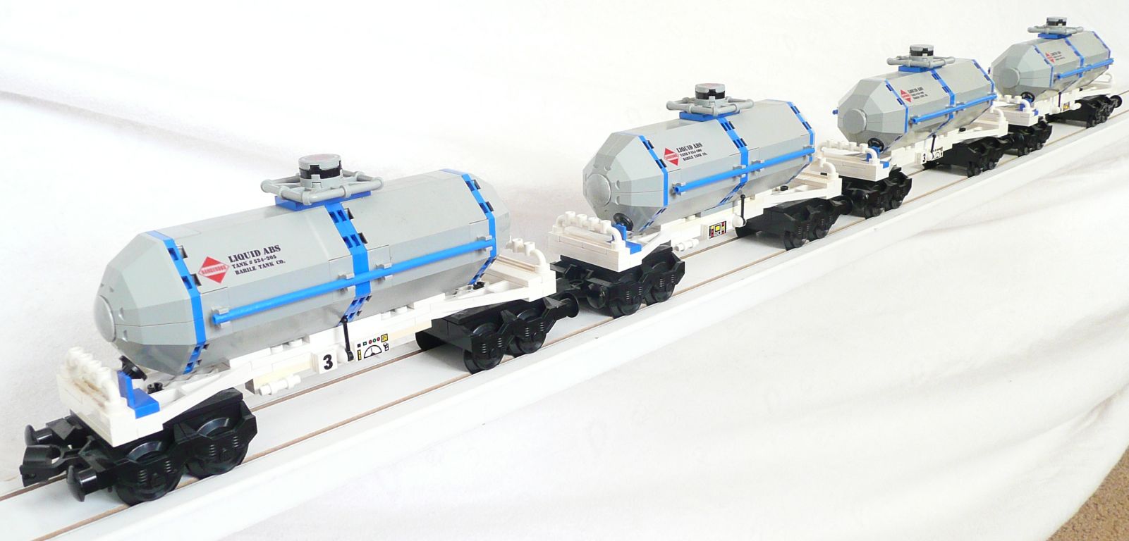 tanker1_iso_gray-blue_x4.jpg