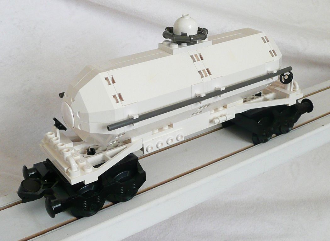 tanker1_iso_white.jpg