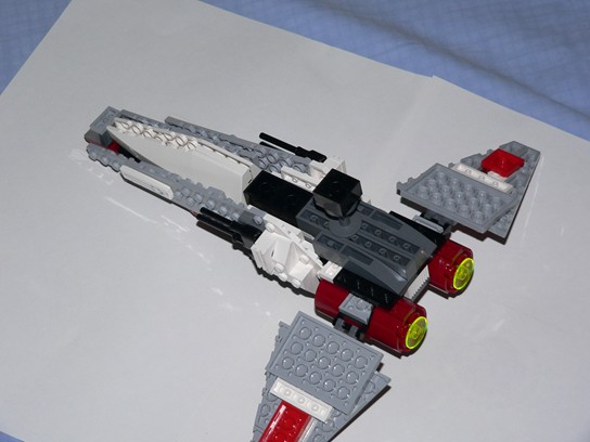 viper_ship_lego_010_resized.jpg