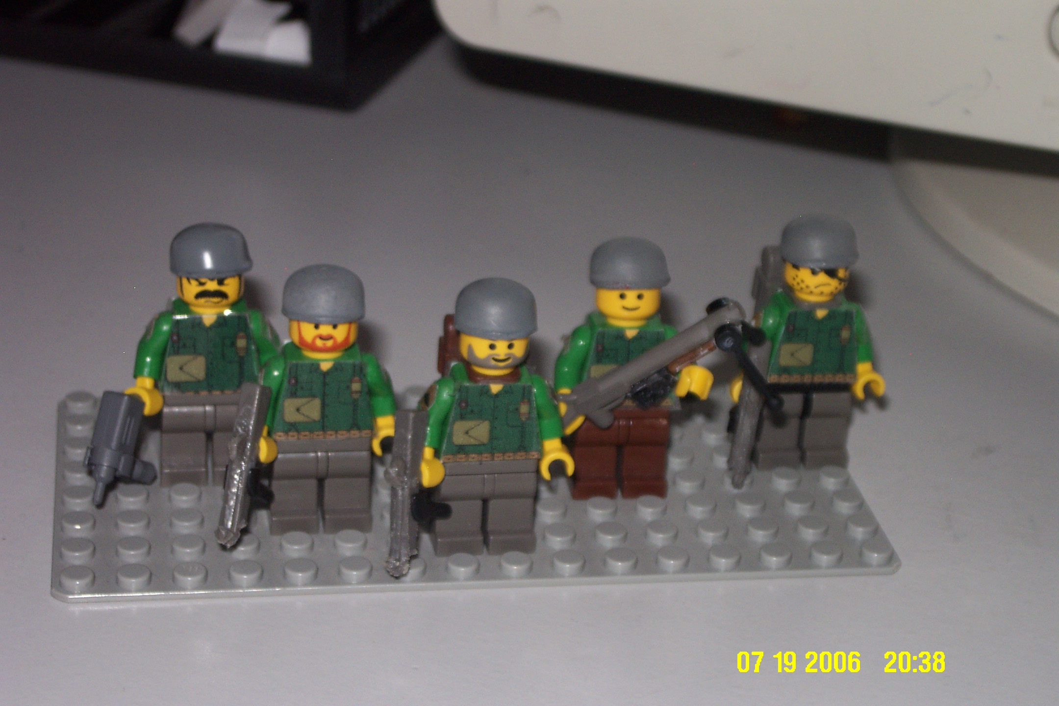 legoww2soldiers2_001.jpg