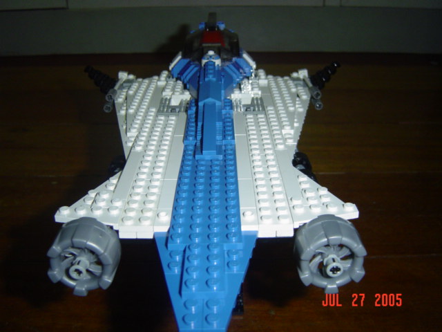 ucs_jedi_starfighter_005.jpg