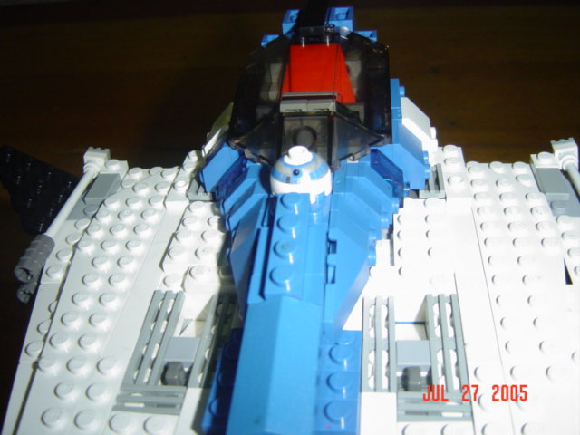 ucs_jedi_starfighter_006.jpg