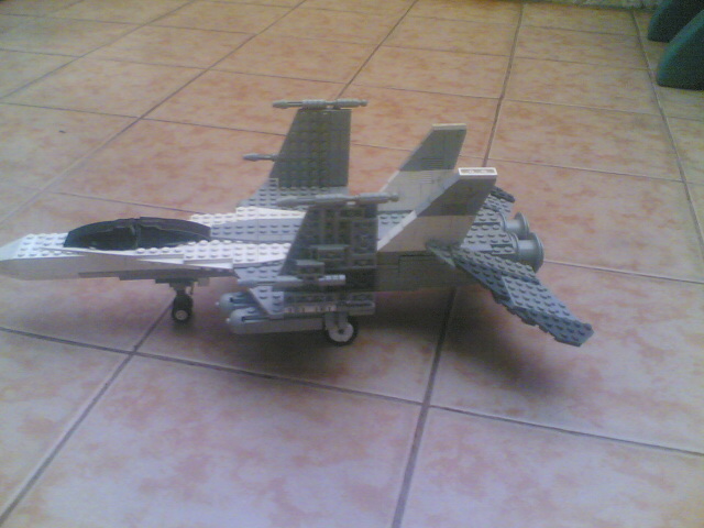 super_hornet_012.jpg