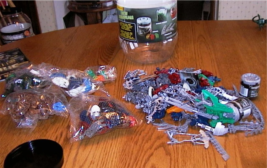 pieces-1.jpg