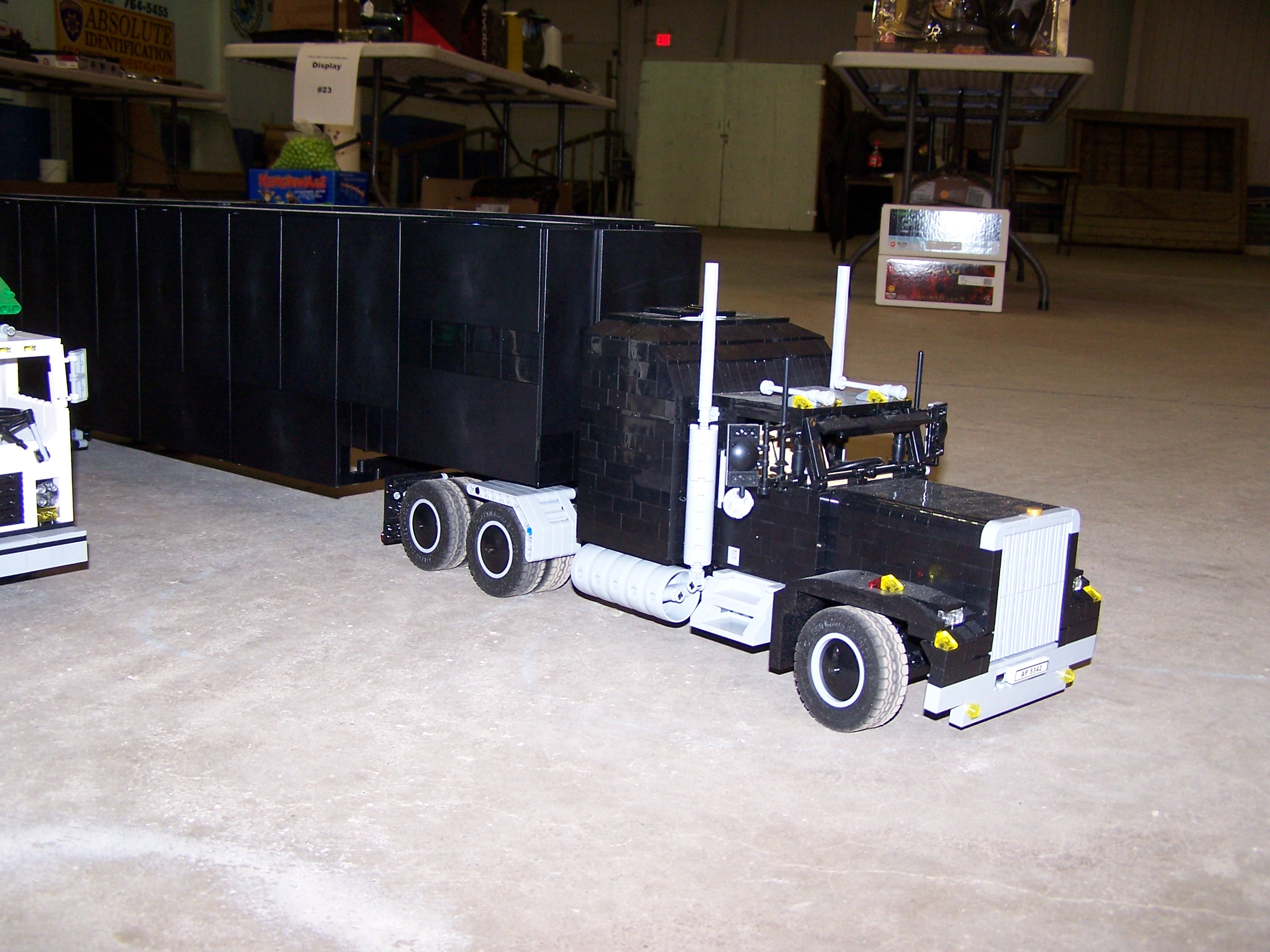 knight_truck_2.jpg