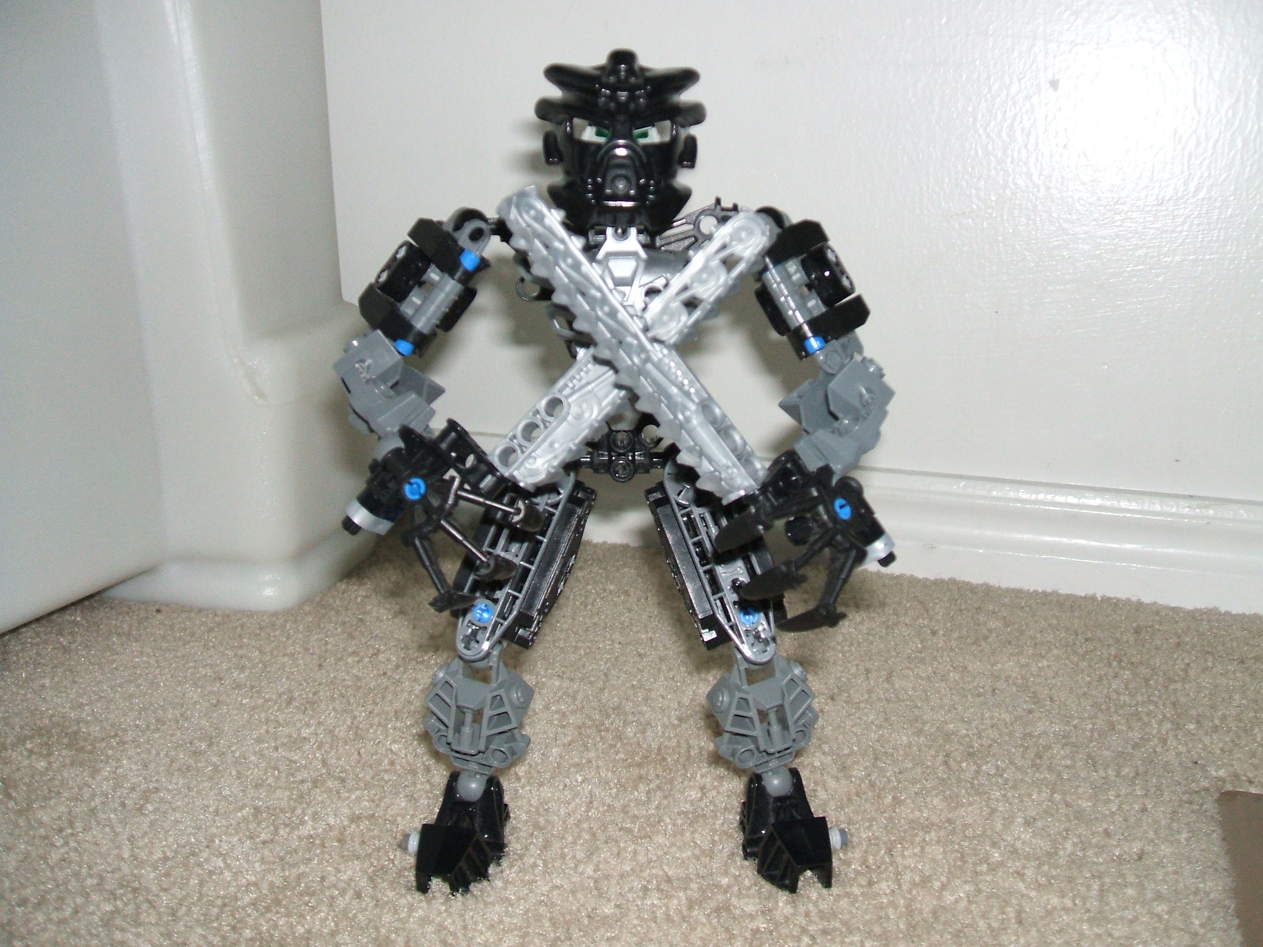 onua_mega_ready_for_battle.jpg