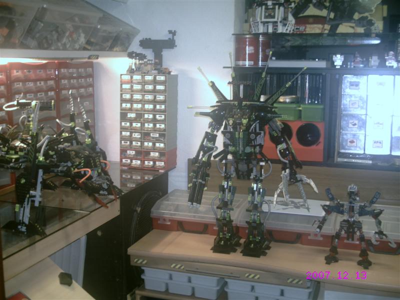 in_factory_02.jpg
