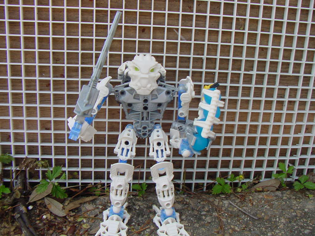tmtce_matoro_head_attached.jpg