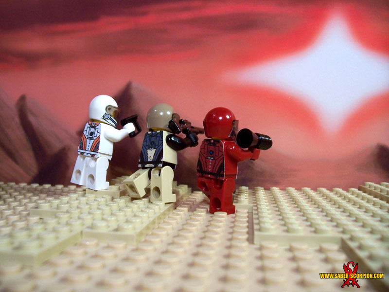 mako_minifigs_back.jpg