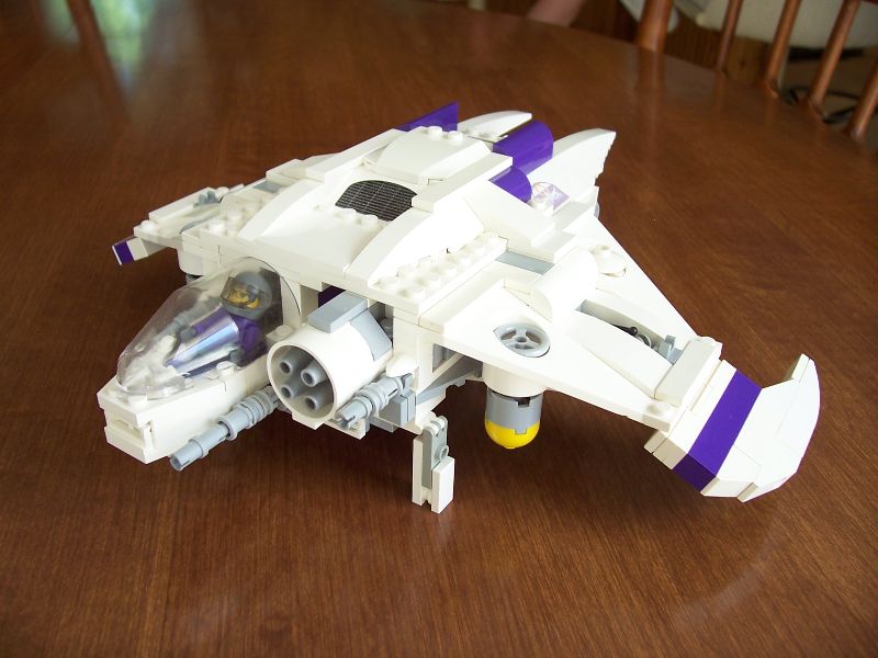 100_3437_bomber.jpg