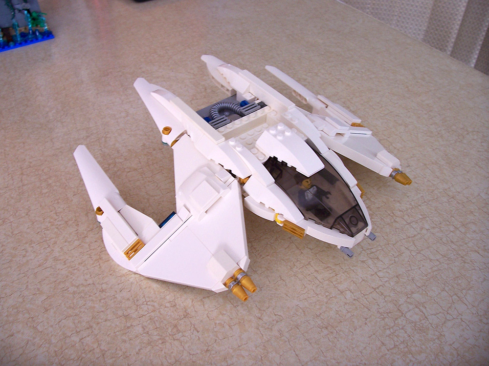 concept_sarran_fighter.jpg