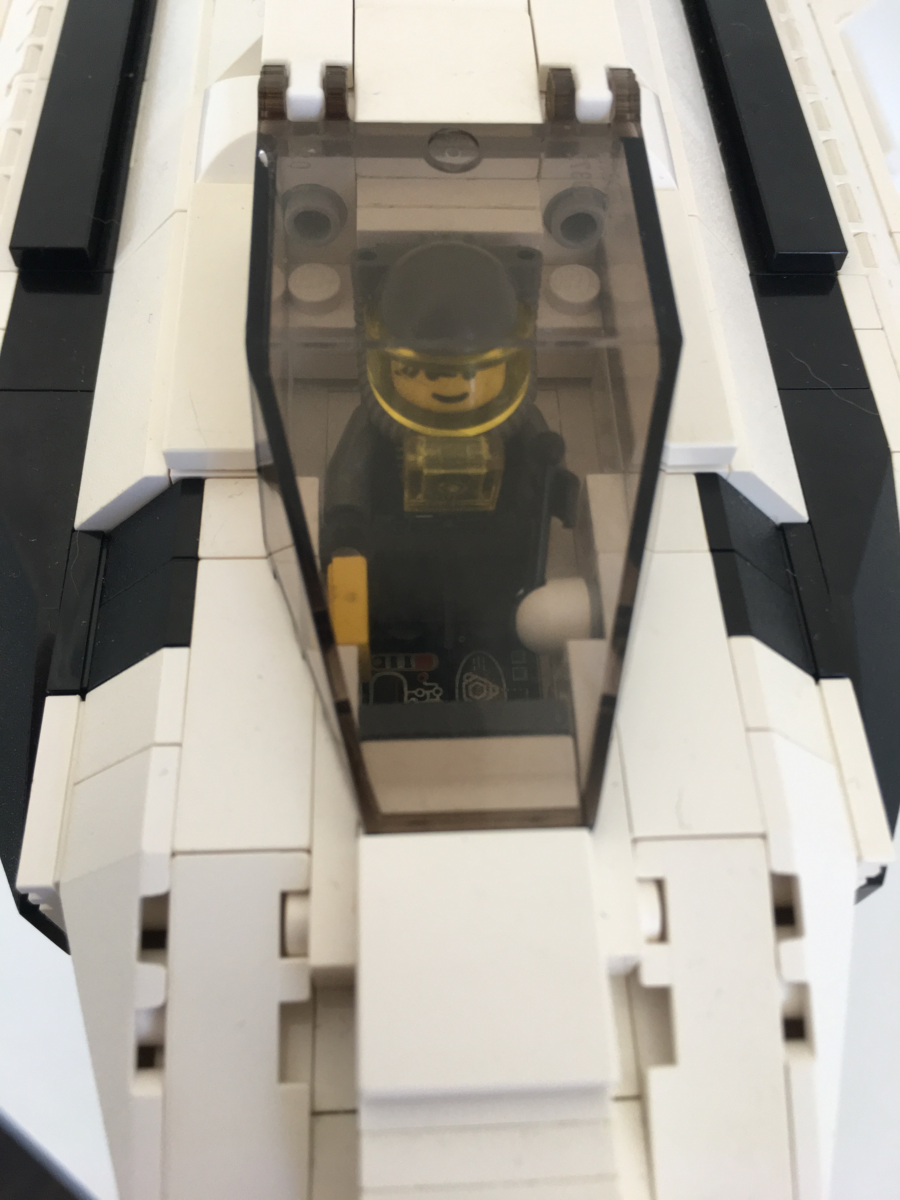 cockpit1.jpg