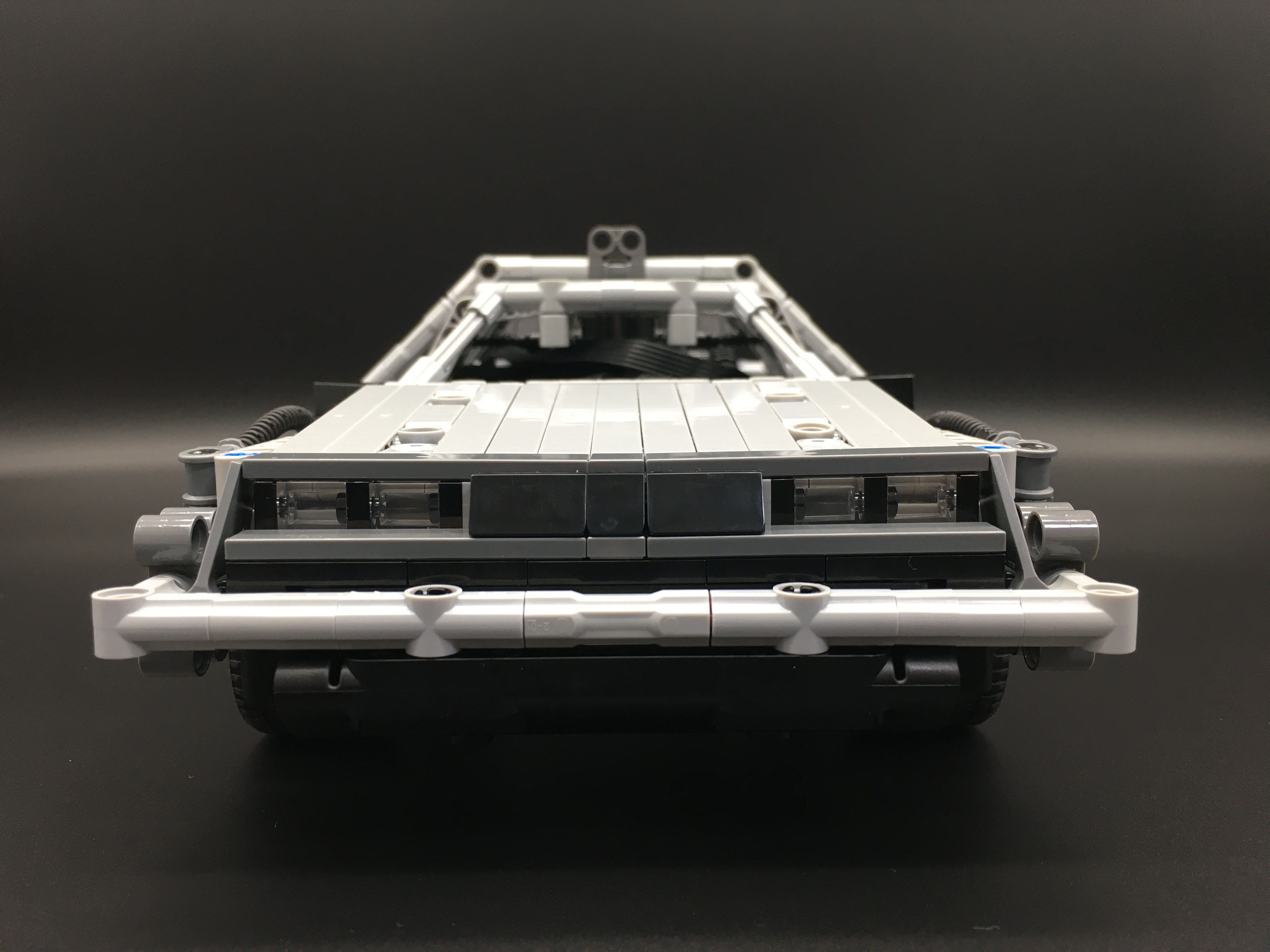delorean1front.jpg