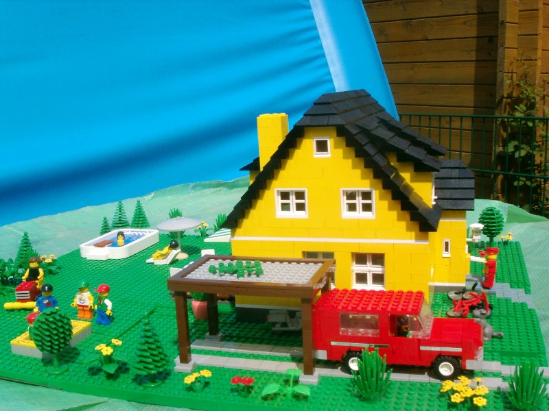 legohaus011.jpg