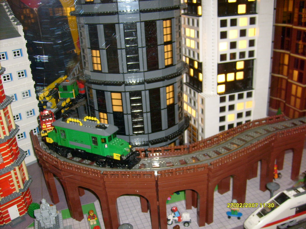 s6300936.jpg