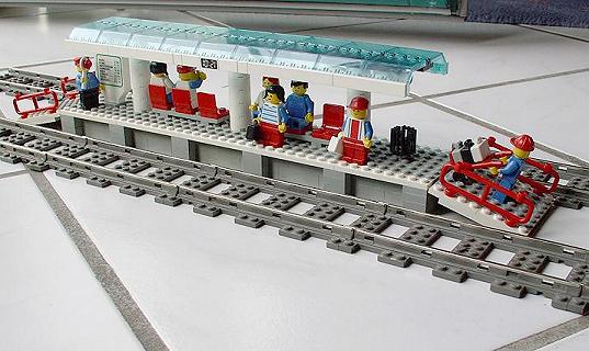 bahnsteig01.jpg