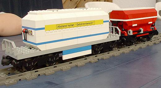 2waggons.jpg