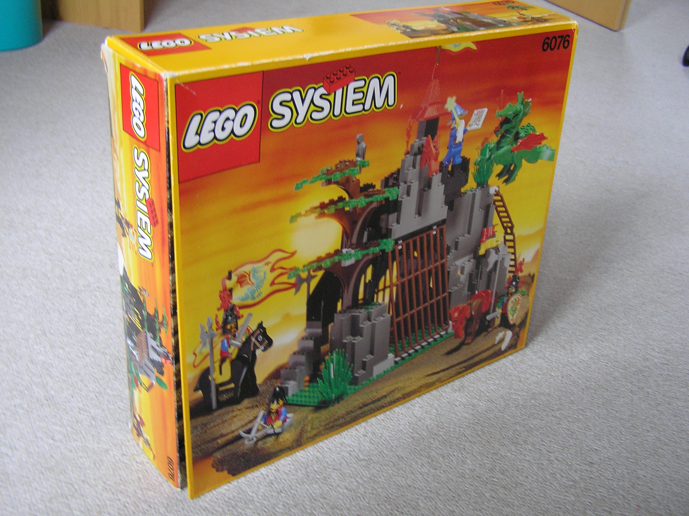 6076_box5.jpg