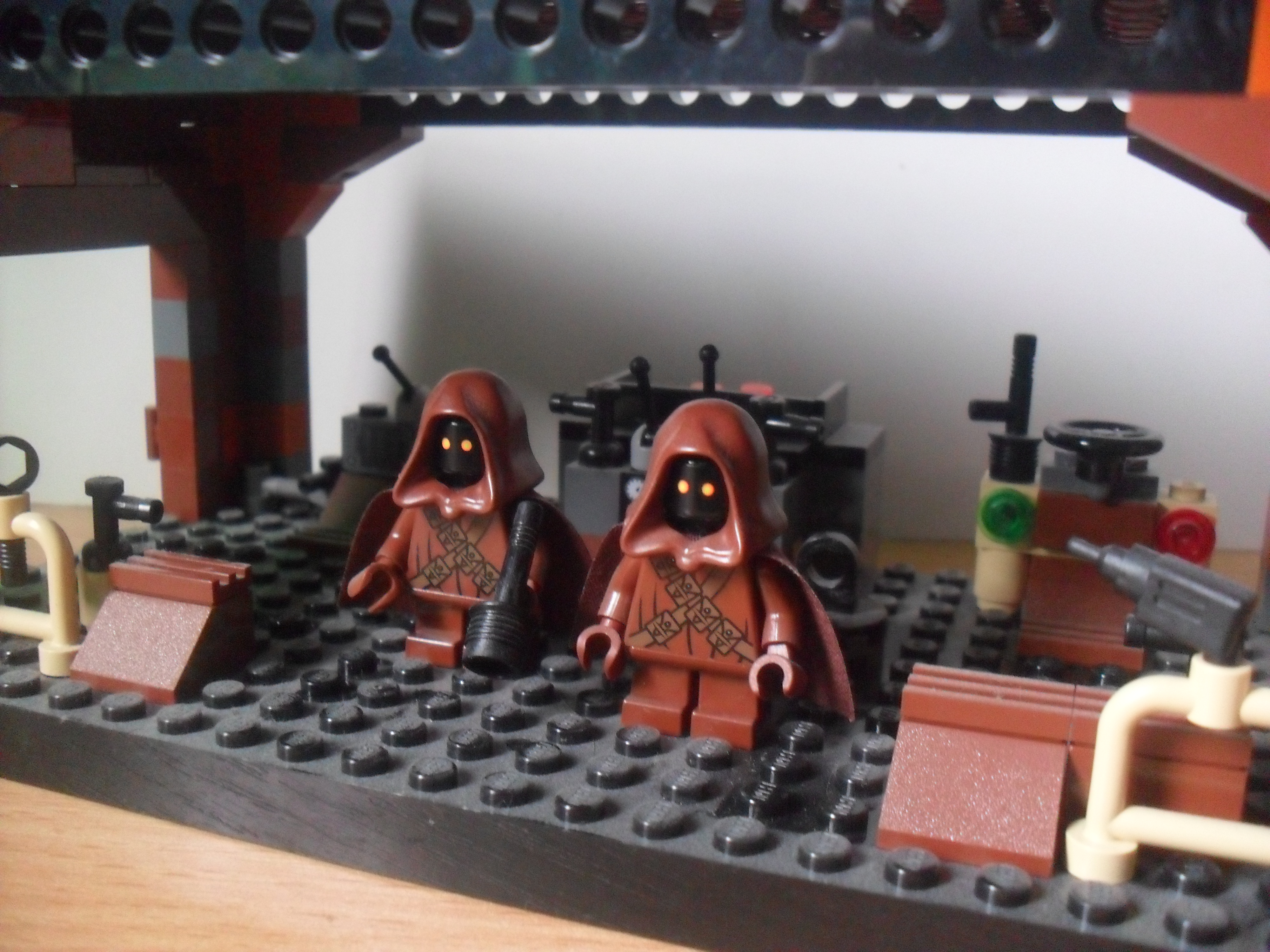 37-jawas.jpg
