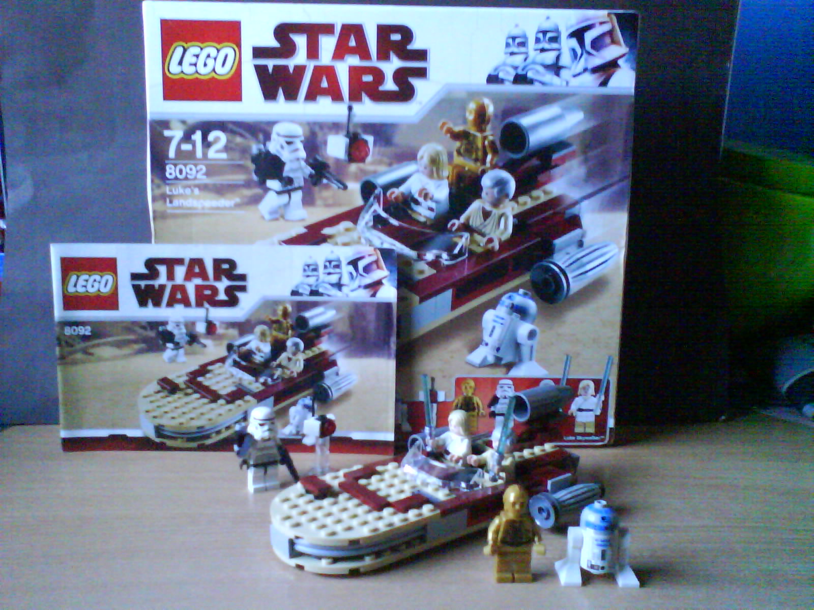 8092landspeeder.jpg