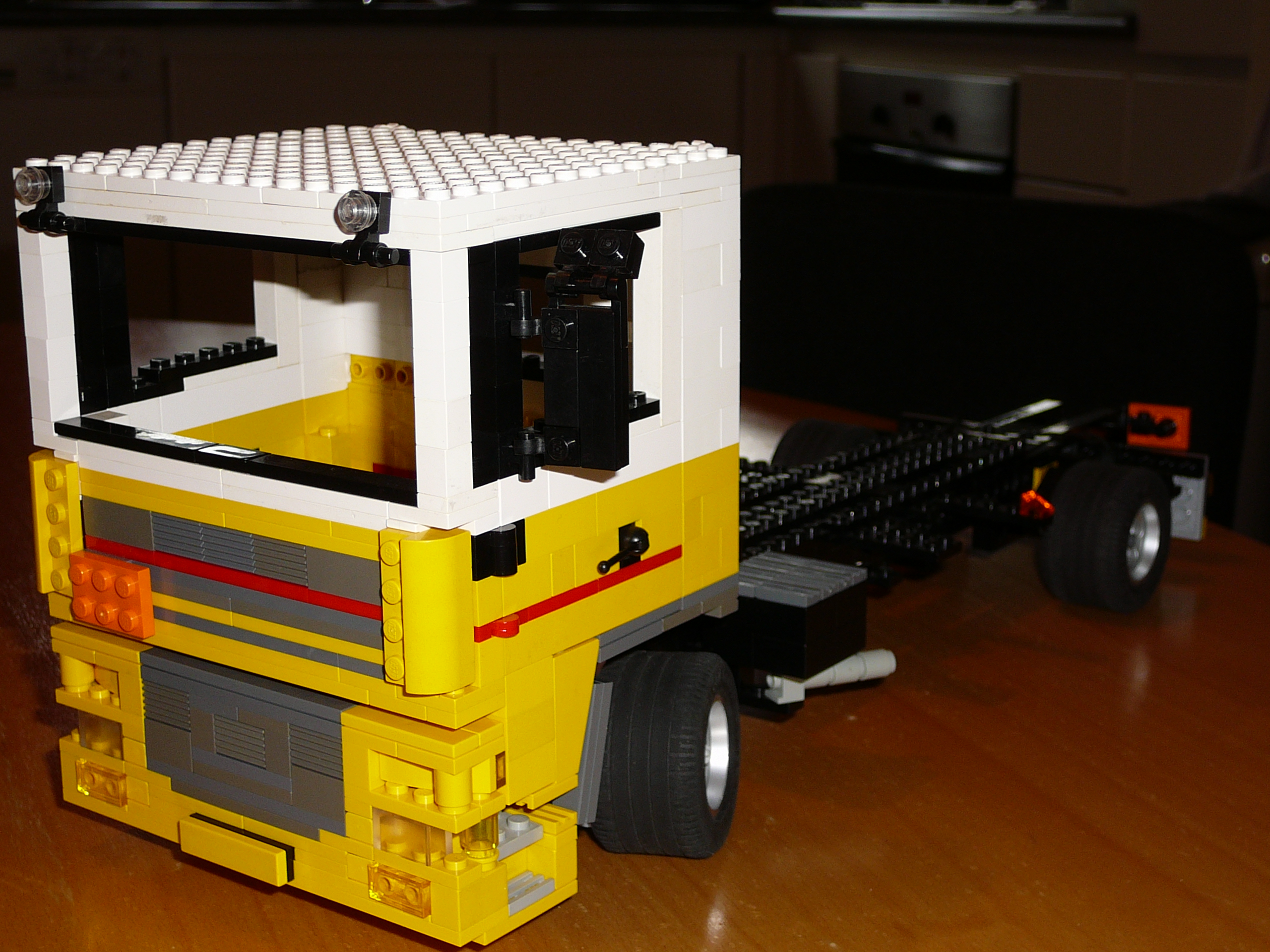 lego_sander_002.jpg