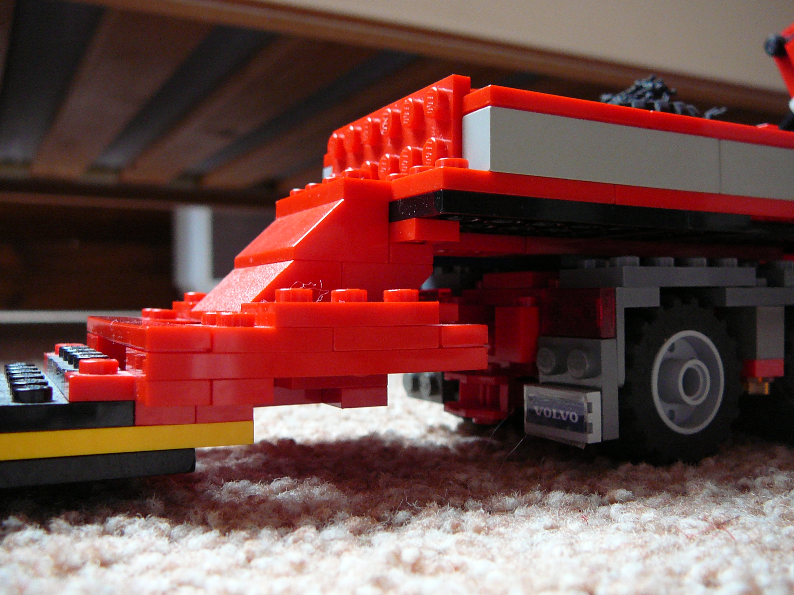 mocs2_009.jpg