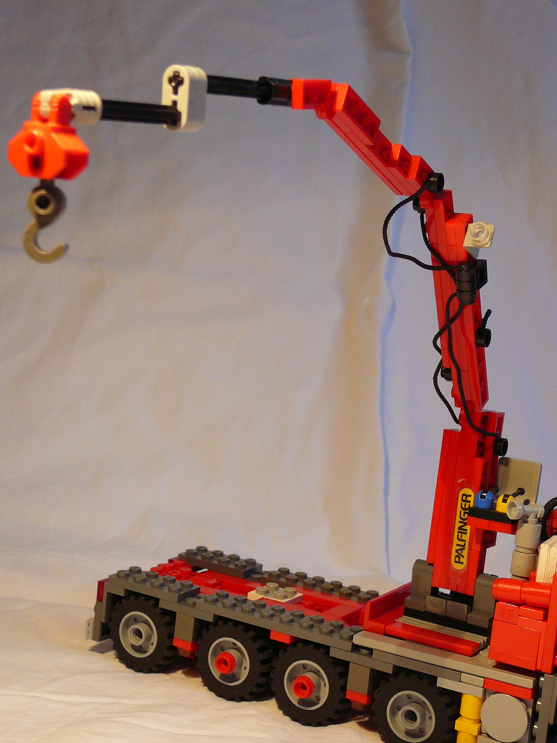 mocs_045.jpg