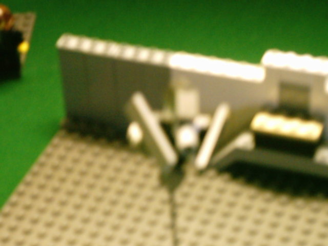 sentinals_tanks_and_workbench_021.jpg