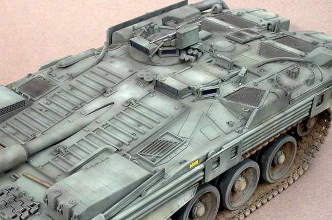 strv103b07.jpg