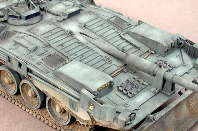 strv103b08.jpg