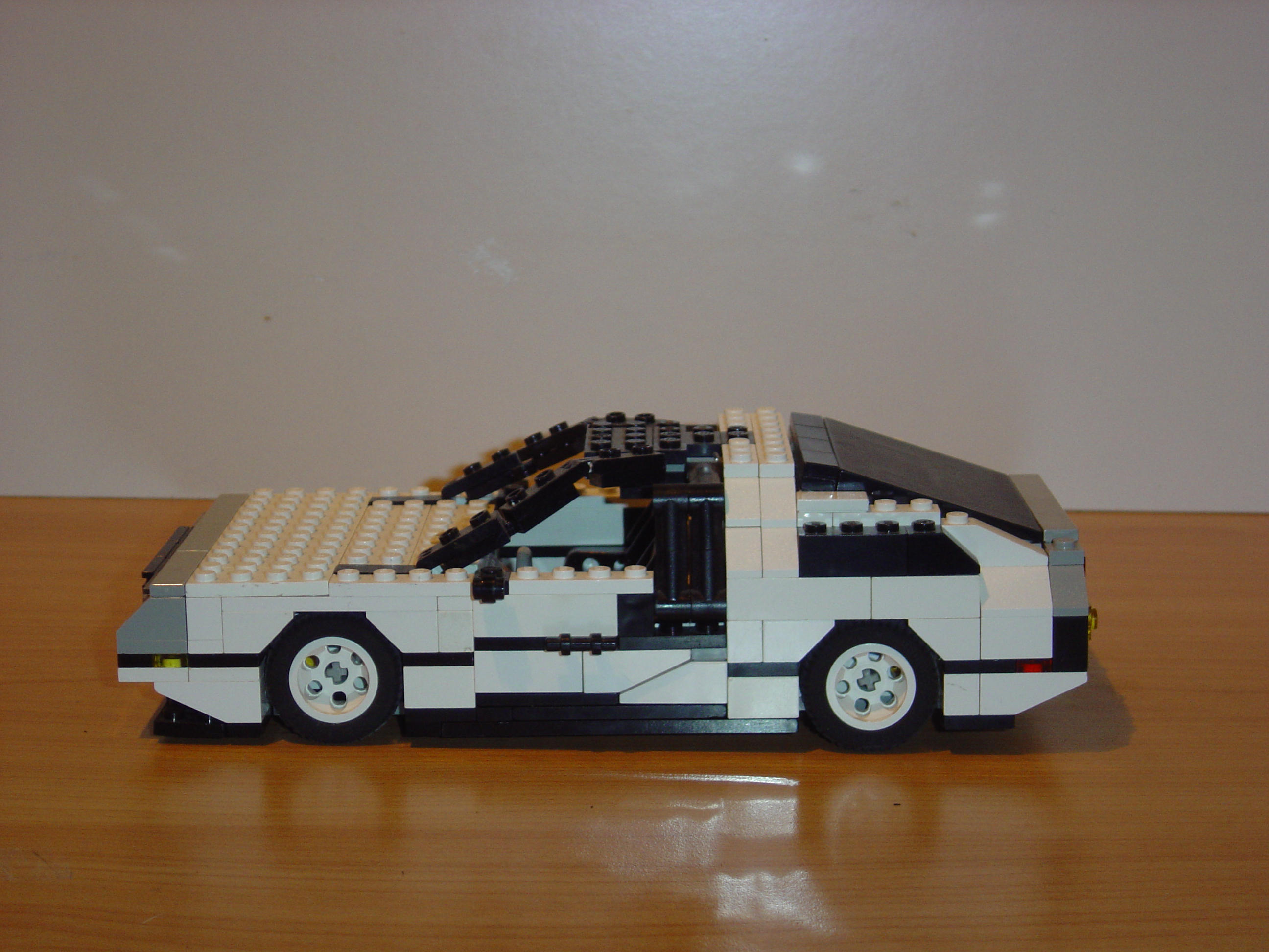 delorean4.jpg